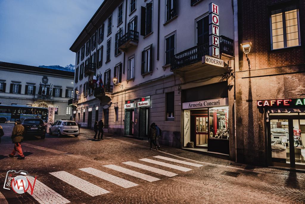 Hotel Moderno Lecco Exterior foto